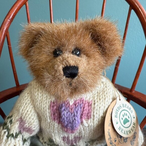 Vintage Boyds Bear Plush 8" Edmund T. Bear 1997 w Heart Sweater Pastel Bibs Tags - Picture 2 of 10